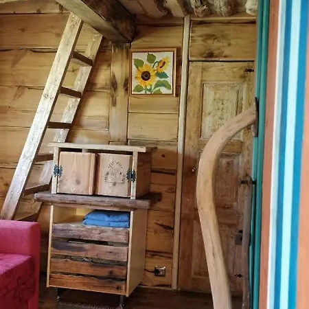Holiday home Uneallika Hubane Saunaga Majake 