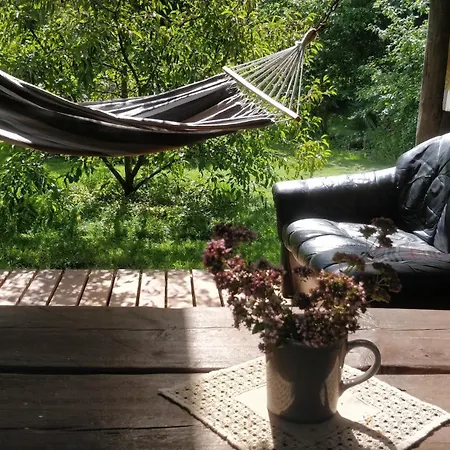 Uneallika Hubane Saunaga Majake 