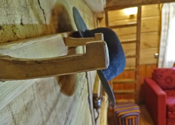 Uneallika Hubane Saunaga Majake 