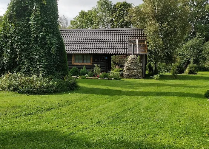 Semesterbostad Uneallika Hubane Saunaga Majake 